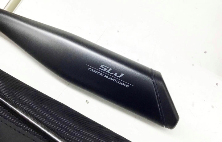 オシアジガーリミテッドslj